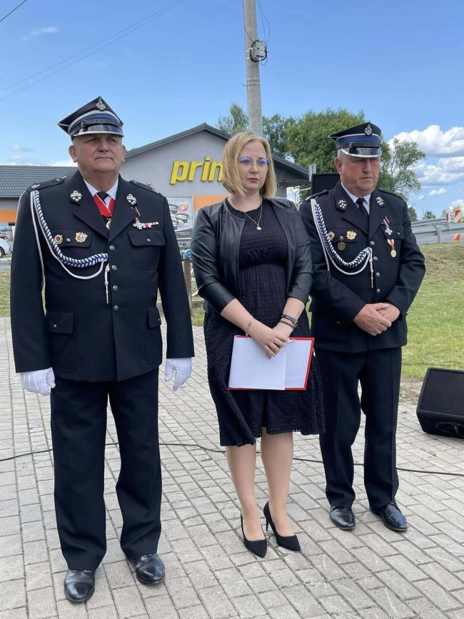 przekazanie samochodu dla OSP Biezu? (15)