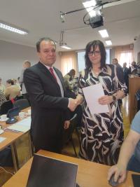 Uroczyste ślubowanie nowo wybranej radnej.